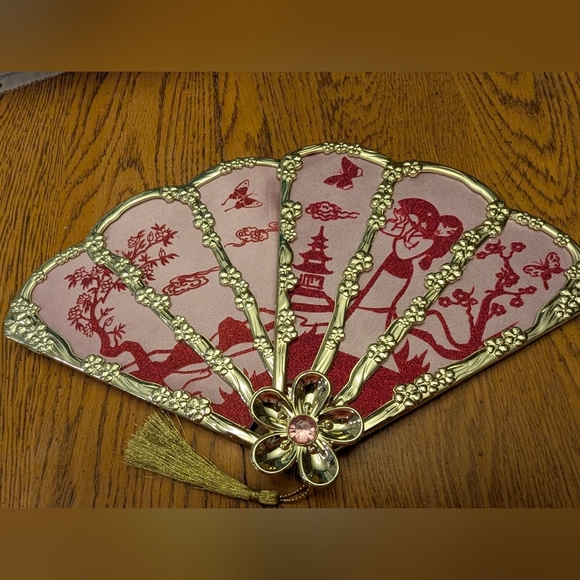 Disney Store Mulan Fan  Accessory Excellent Condition - Picture 5 of 6